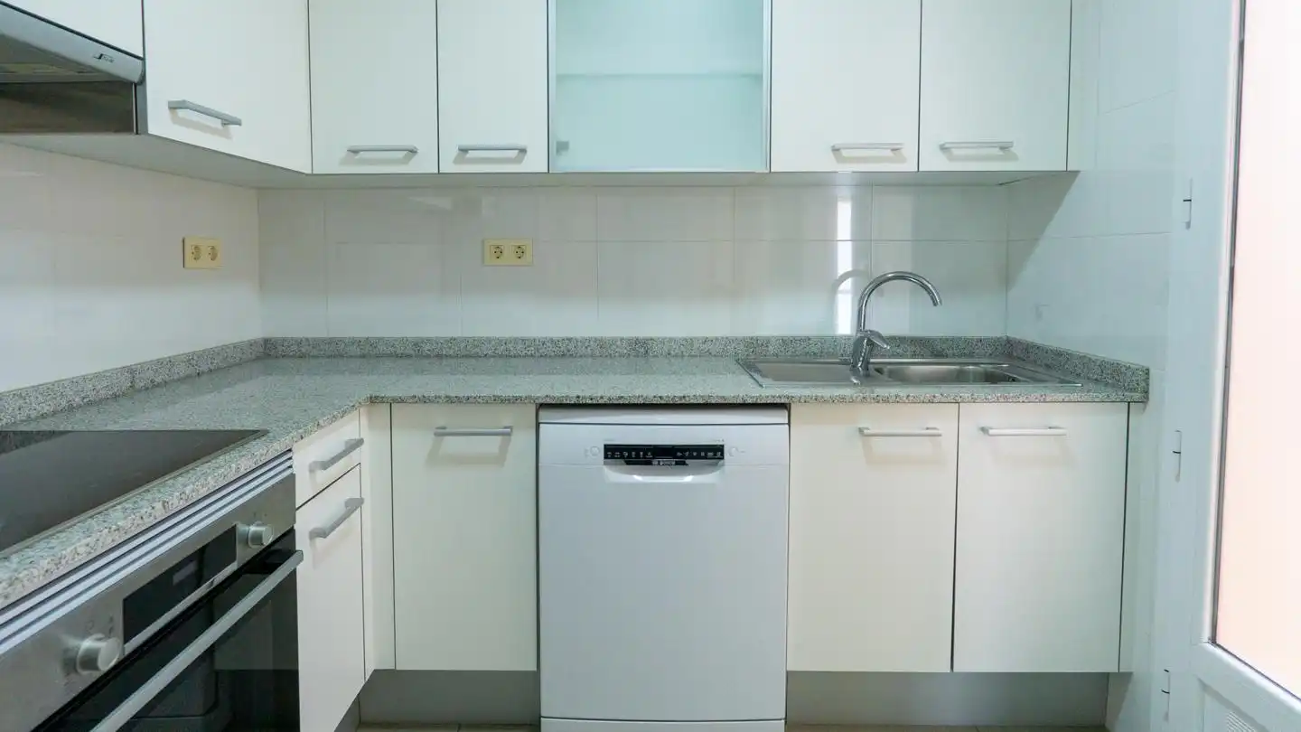Cocina de Casa adosada en venta en Santa Pola con Aire acondicionado, Terraza y Trastero