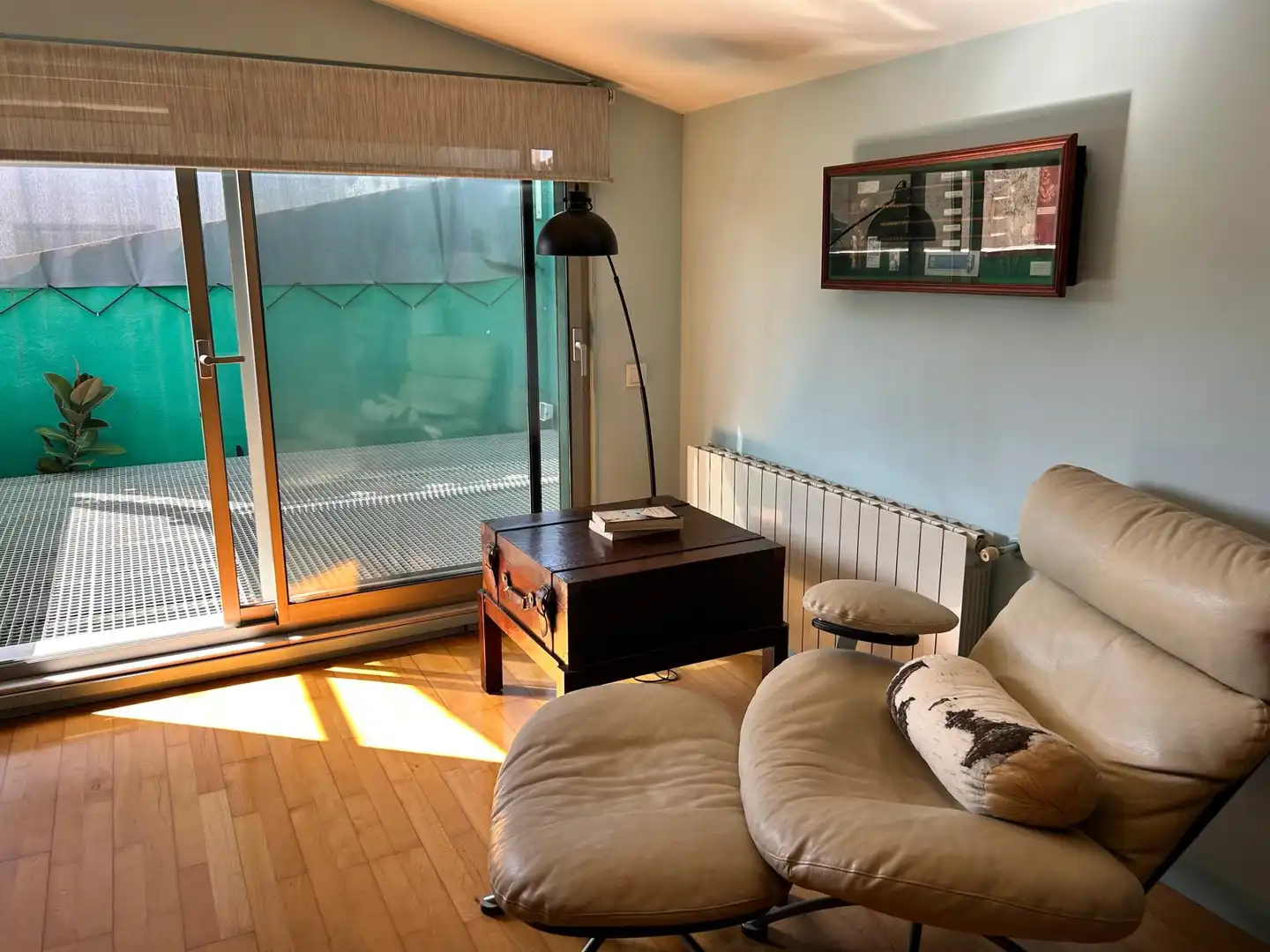 Sala d'estar de Casa adosada en venda en Badalona amb Aire condicionat, Calefacció i Parquet