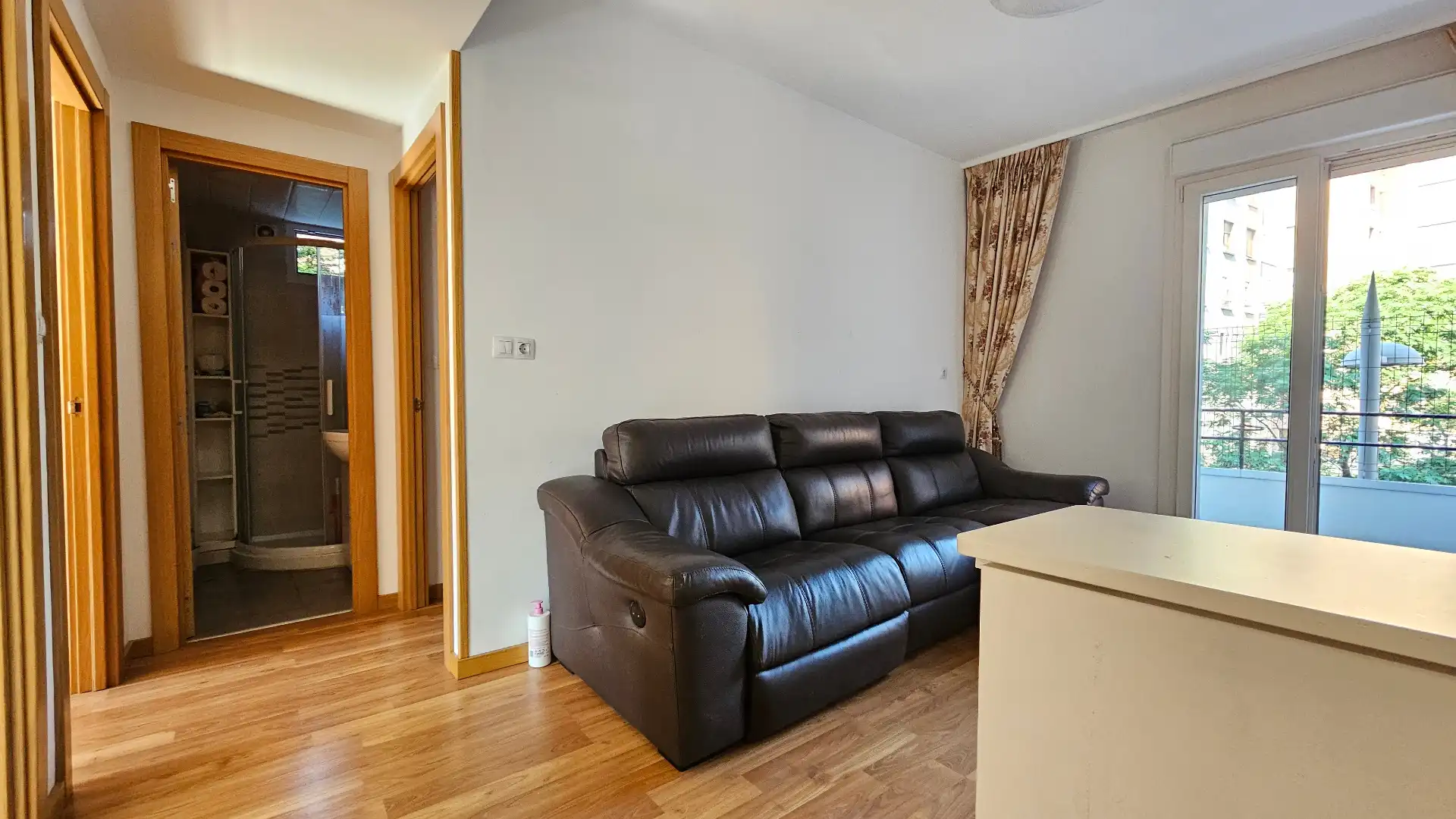 Sala d'estar de Pis en venda en Vitoria - Gasteiz amb Parquet, Terrassa i Traster