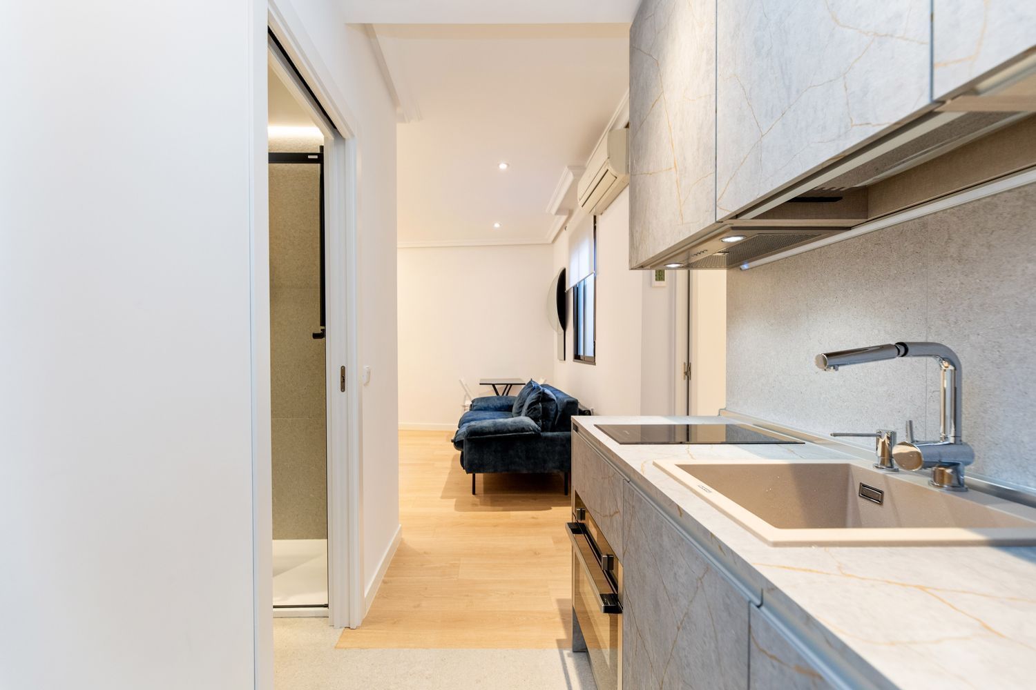 Cuina de Pis de lloguer en  Madrid Capital amb Aire condicionat i Calefacció