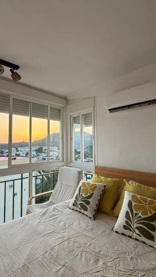 Terraza de Estudio de alquiler en Rincón de la Victoria con Aire acondicionado, Jardín privado y Amueblado