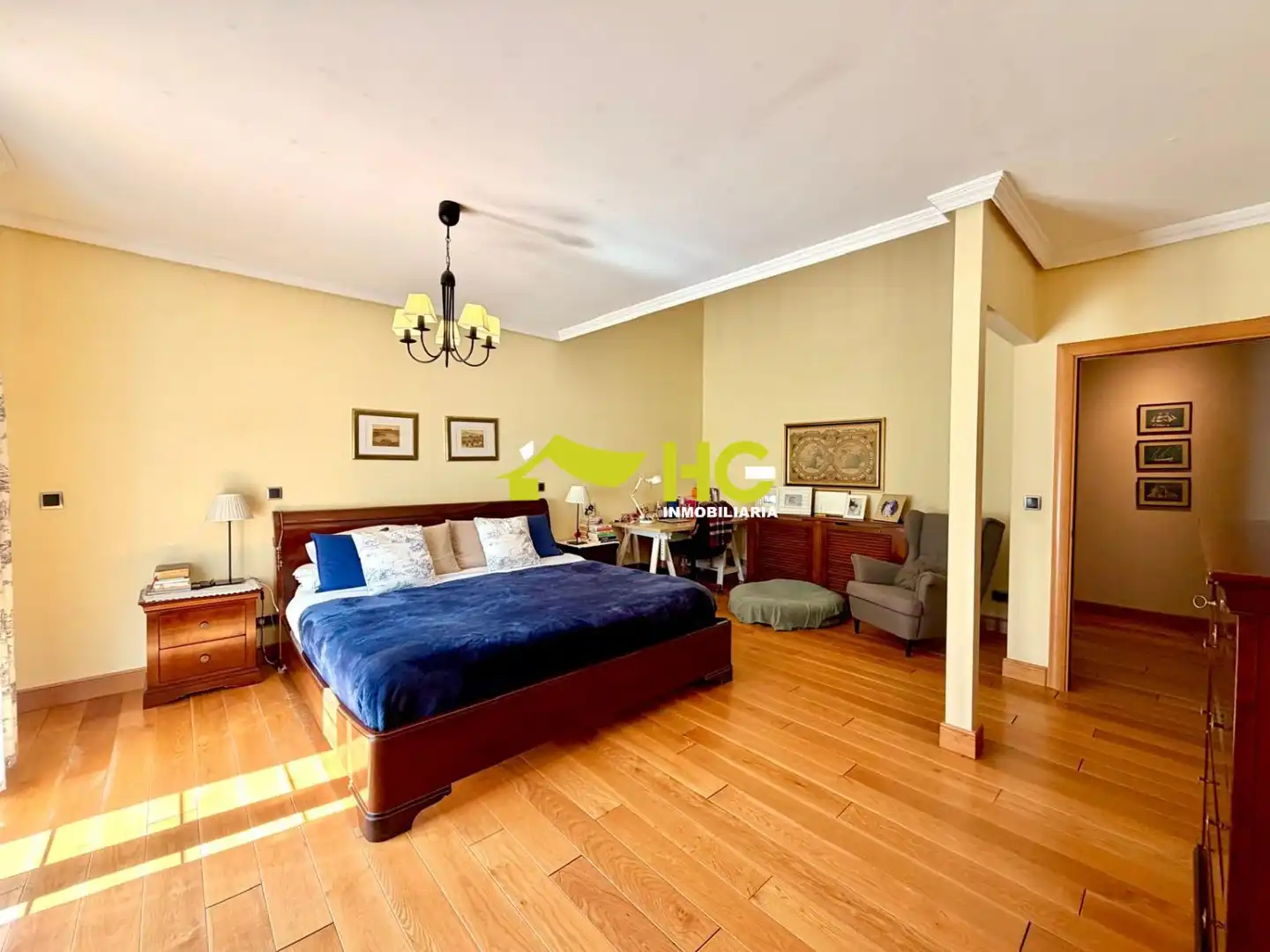 Habitación de Casa o chalet en venta en Villaviciosa de Odón con Aire acondicionado, Calefacción y Jardín privado