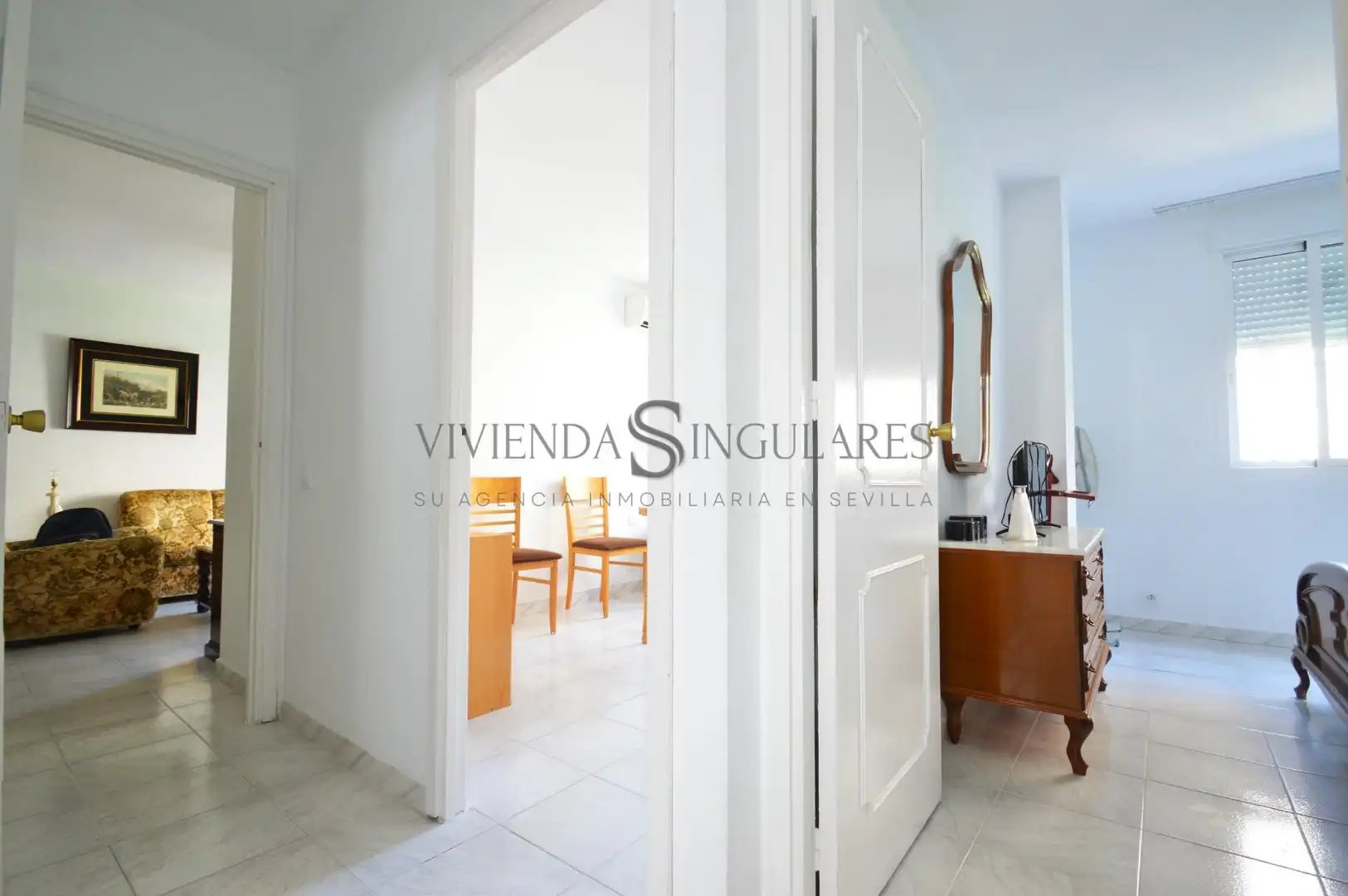 Wohnung zur Miete in Sevilla mit Klimaanlage, Privatgarten und Terrasse
