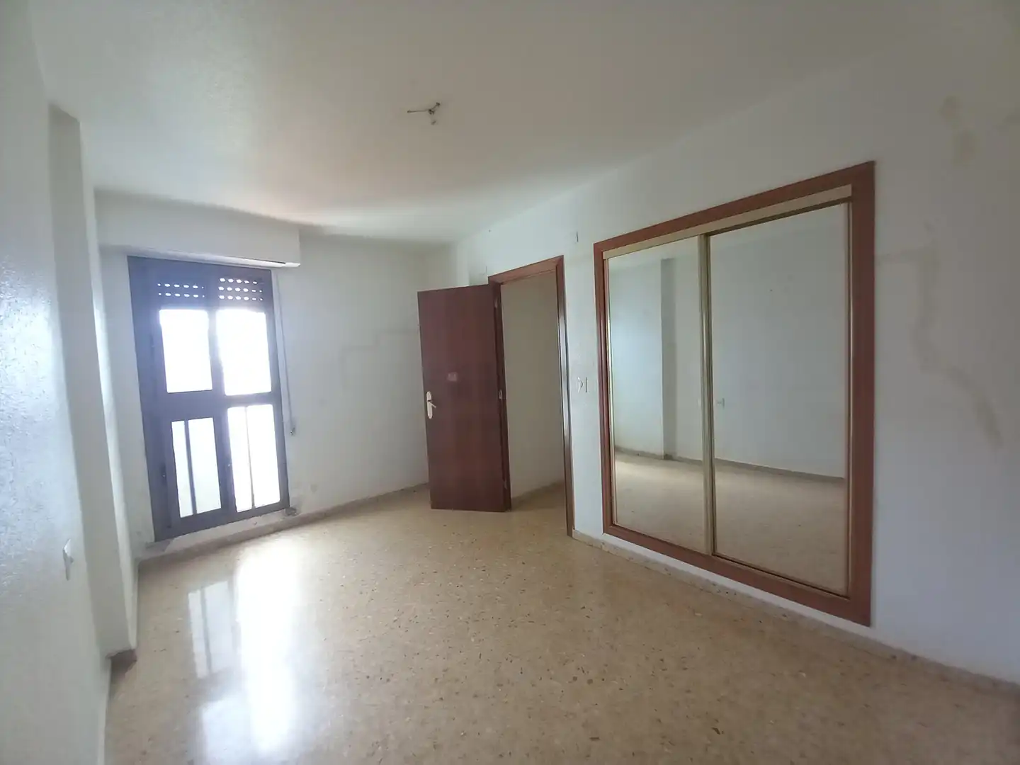 Sala d'estar de Pis en venda en Turís amb Aire condicionat, Calefacció i Moblat