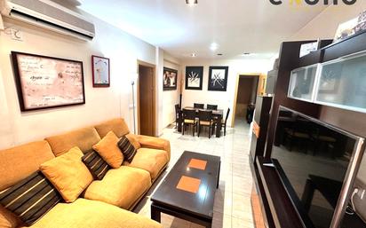 Living room of Flat for sale in  Córdoba Capital  with Air Conditioner