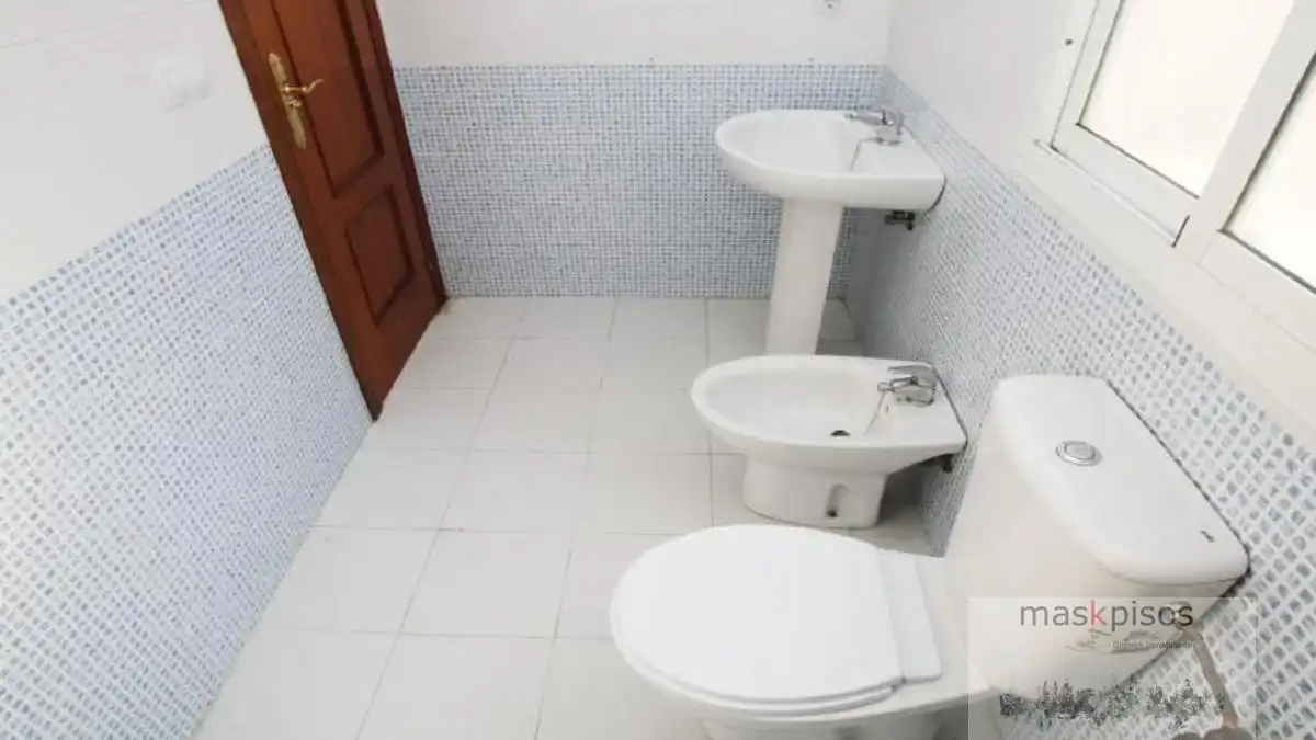 Bathroom of Detached homes for sale in Sanlúcar de Barrameda