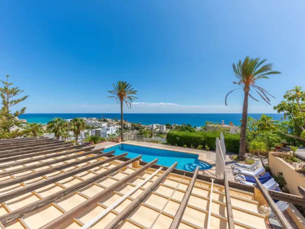 Houses for sale in Avenida Europa, Poble Nou - Montiboli