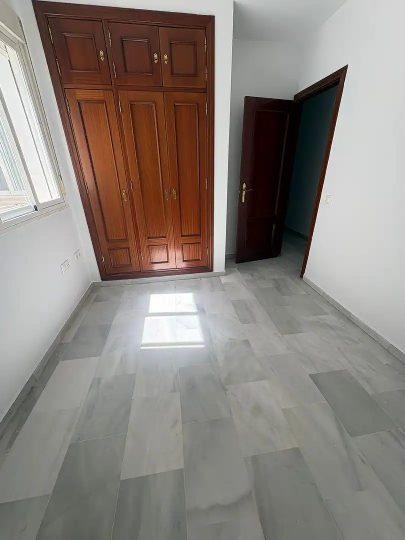 Appartamento con ascensore in vendita a Reina Victoria - Matadero, imagen 3