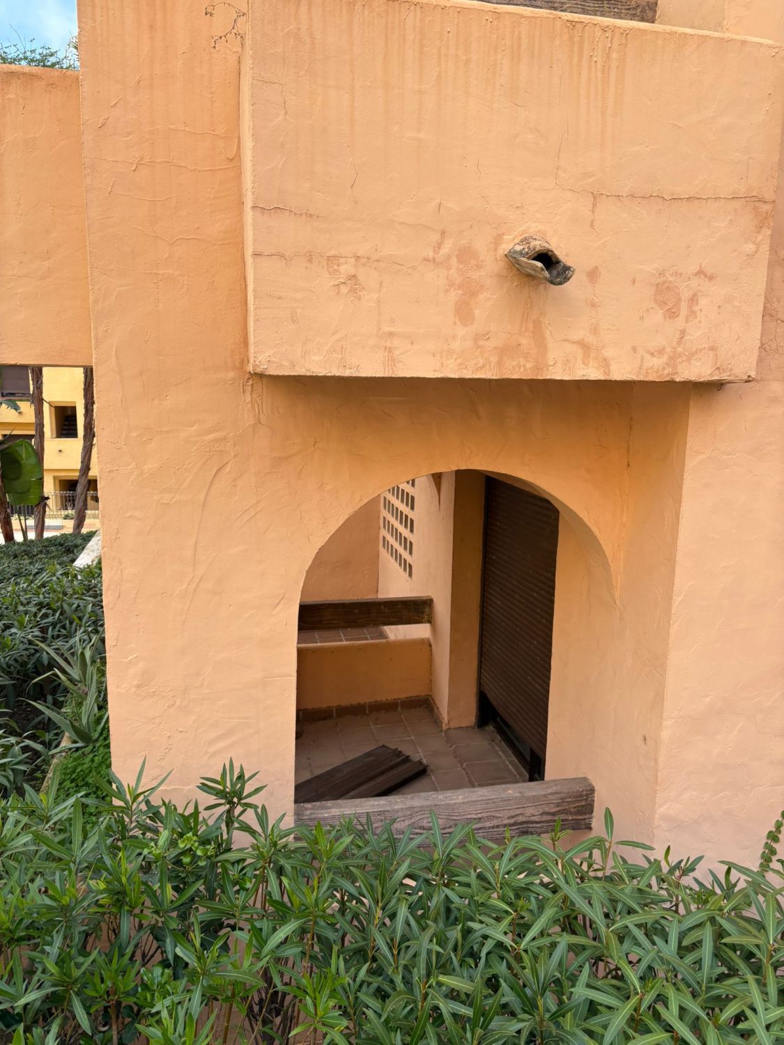 Vista exterior de Pis en venda en Manilva amb Calefacció, Terrassa i Traster