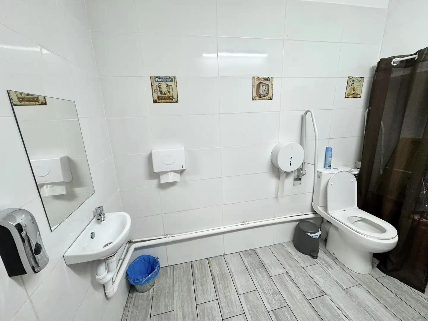 Local comercial en venta en de la platja 32, imagen 23