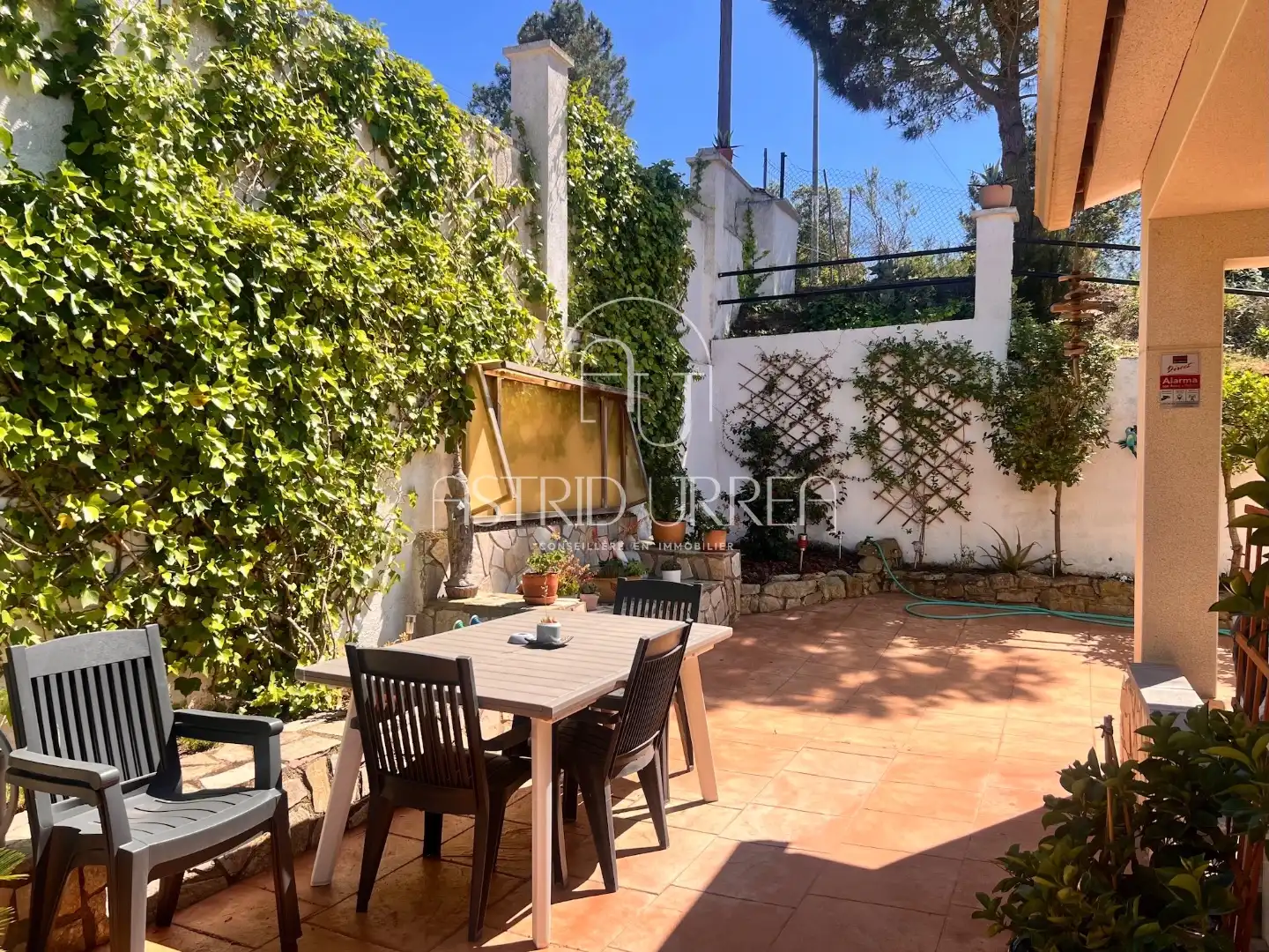 Casa amb piscina en venda a Carrer Òrbita 3, imagen 14
