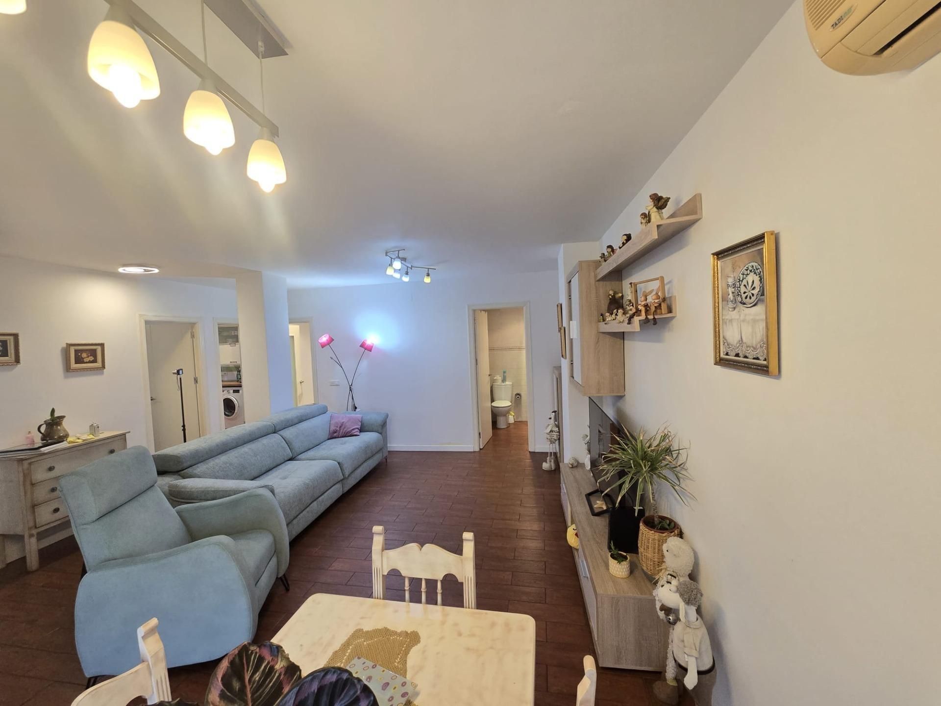 Living room of Flat for sale in  Sevilla Capital  with Terrace
