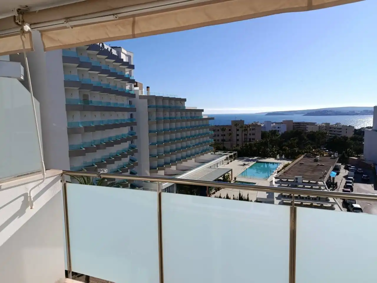 Piscina de Apartamento en venta en Calvià con Aire acondicionado, Terraza y Amueblado