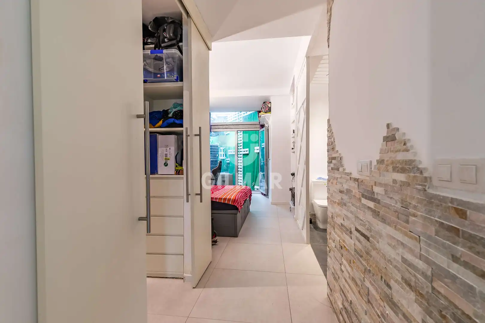 Piso en venta en Madrid con Calefacción y Balcón