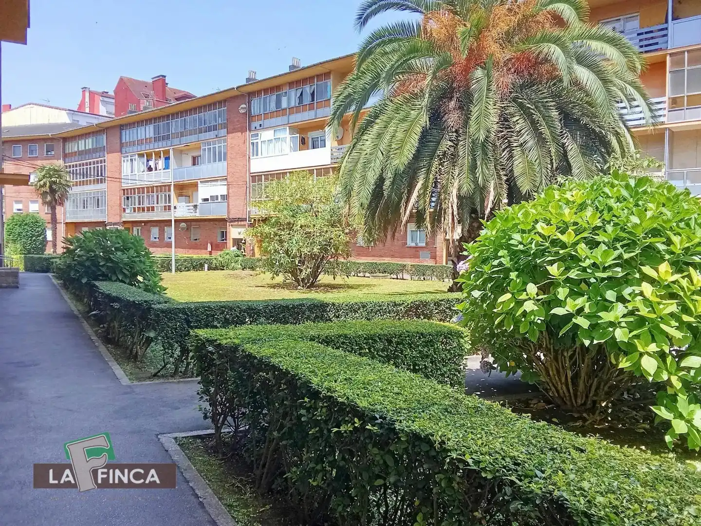 Außenansicht von Wohnung zum Verkauf in Gijón  mit Terrasse und Möbliert