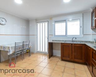 Kitchen of House or chalet for sale in Montserrat  with Air Conditioner, Private garden and Parquet flooring