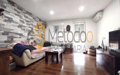 Flat for sale in Calle Miguel Fleta, La Plata