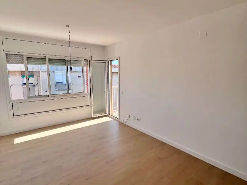 Habitación de Piso en venta en Martorell, Barcelona
