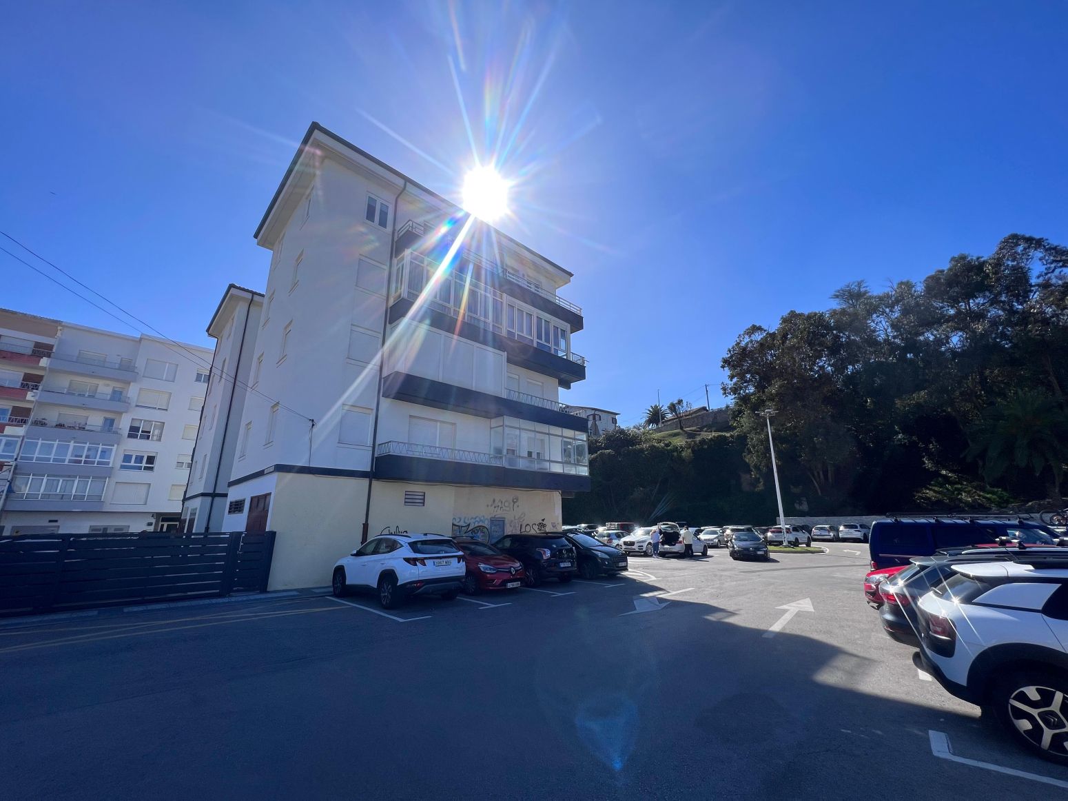 Vista exterior de Pis de lloguer en Suances amb Calefacció, Terrassa i Moblat