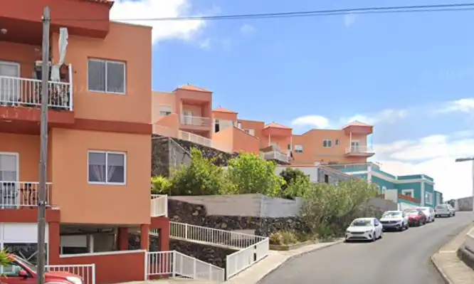 Vista exterior de Garaje en venta en Fuencaliente de la Palma
