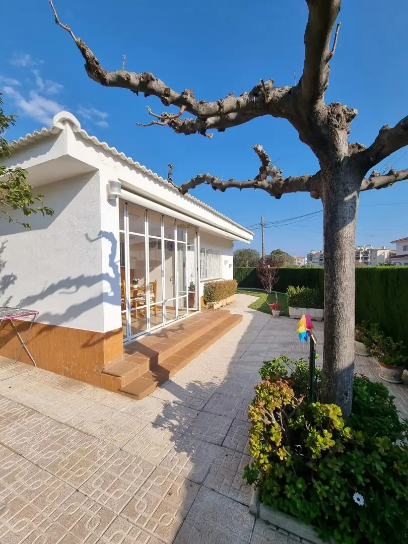 House with garden for sale in Miami Platja, imagen 36