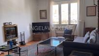 Sala d'estar de Apartament en venda en  Madrid Capital amb Aire condicionat, Calefacció i Traster