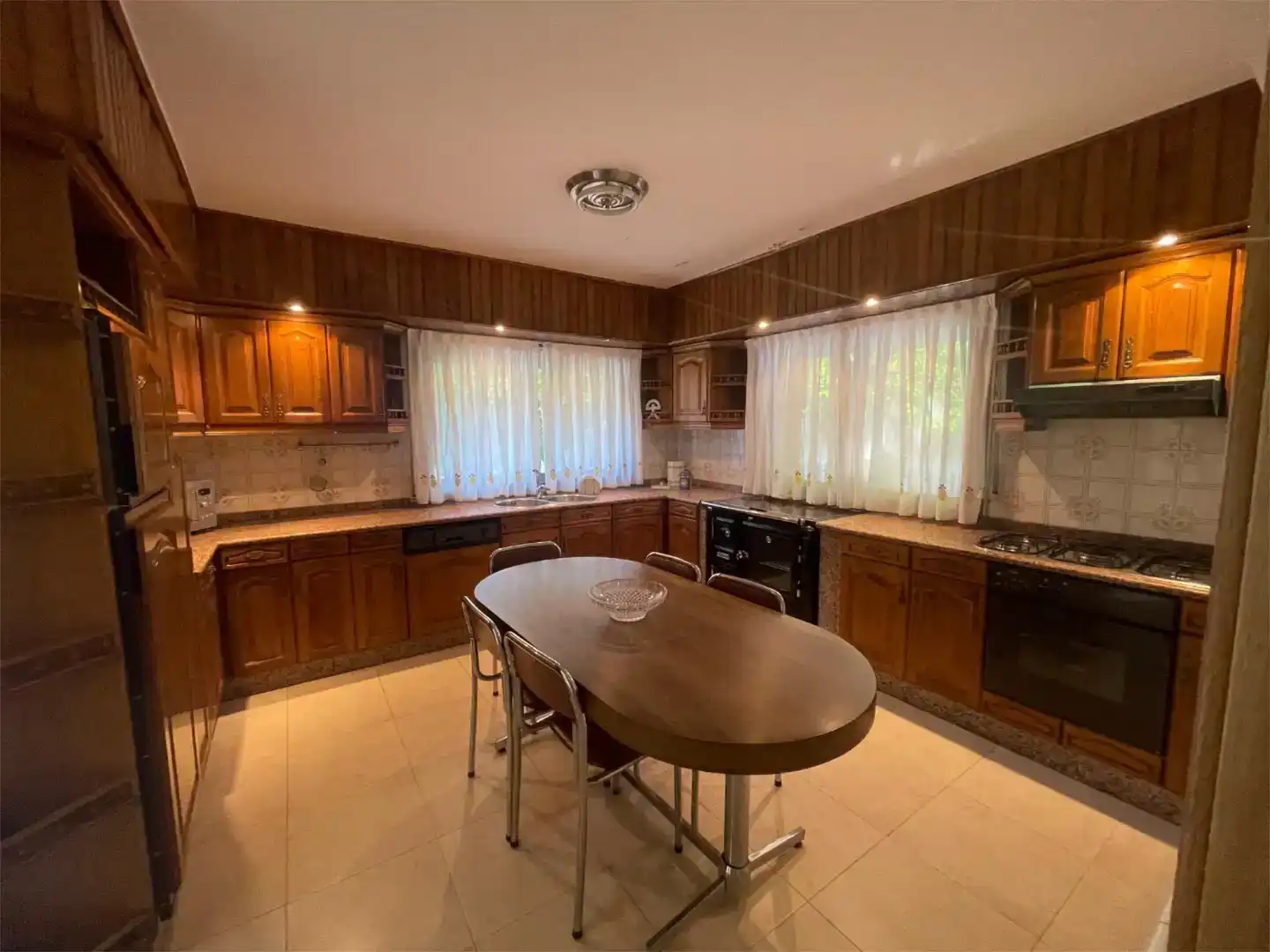 Kitchen of Flat for sale in Avión