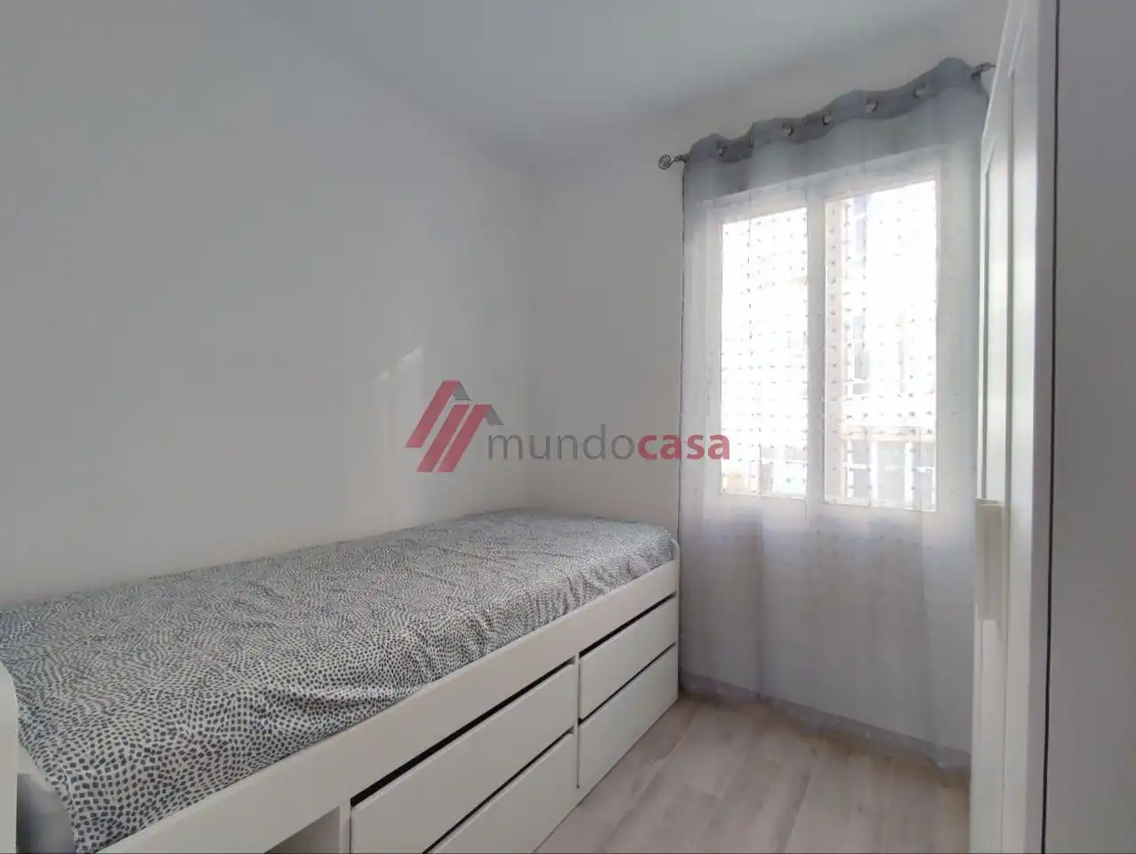 Bedroom of Flat for rent in Ferrol  with Heating and Furnished