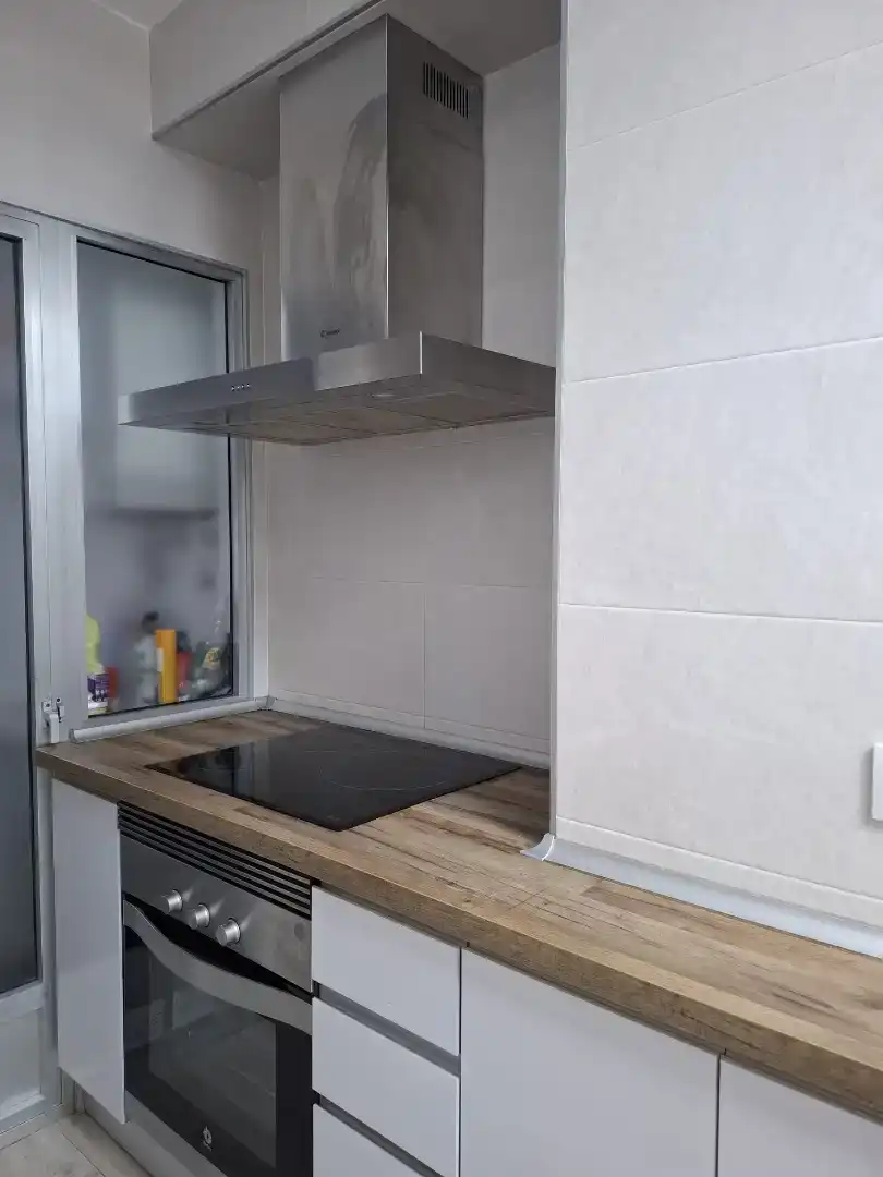 Küche von Maisonette zur Miete in Cáceres Capital mit Klimaanlage