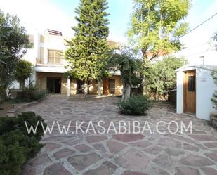 Exterior view of Single-family semi-detached for sale in Paterna  with Air Conditioner and Terrace