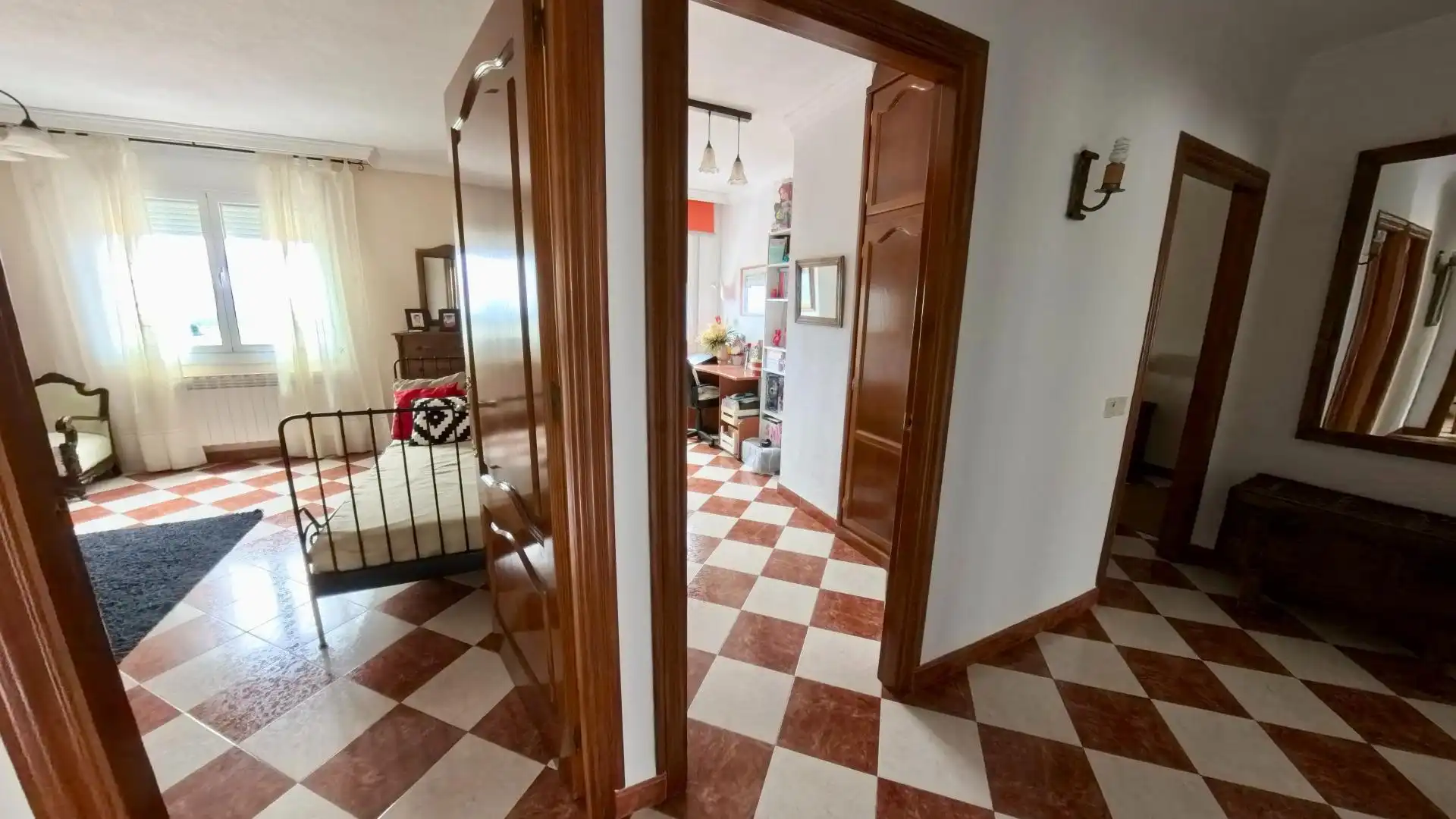 Casa adosada en venta en Calle GRANADA CAMP, Cortes de Baza