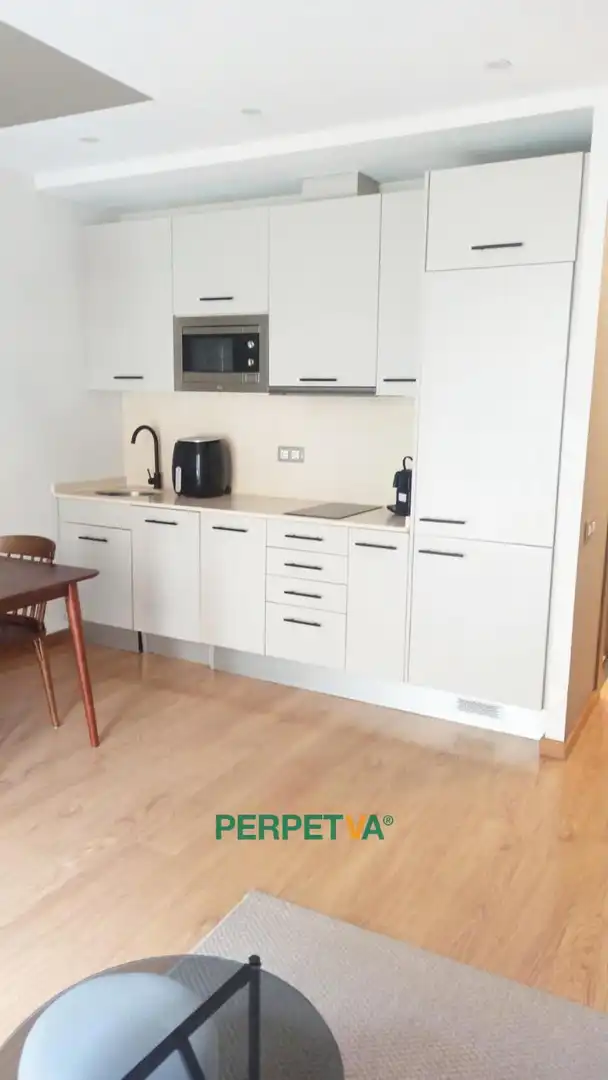 Kitchen of Flat for rent in Barcelona  with Air Conditioner, Swimming Pool and Furnished