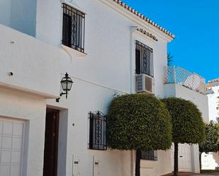 Exterior view of Apartment for sale in Marbella  with Air Conditioner, Heating and Terrace