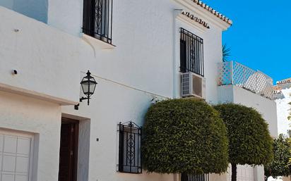 Exterior view of Apartment for sale in Marbella  with Air Conditioner and Terrace