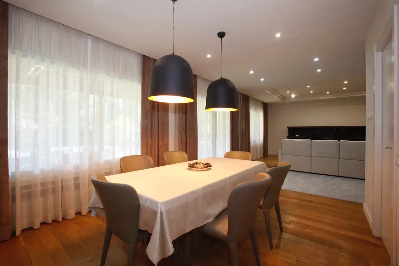 Comedor de Casa o chalet en venta en Gavà con Aire acondicionado, Calefacción y Jardín privado