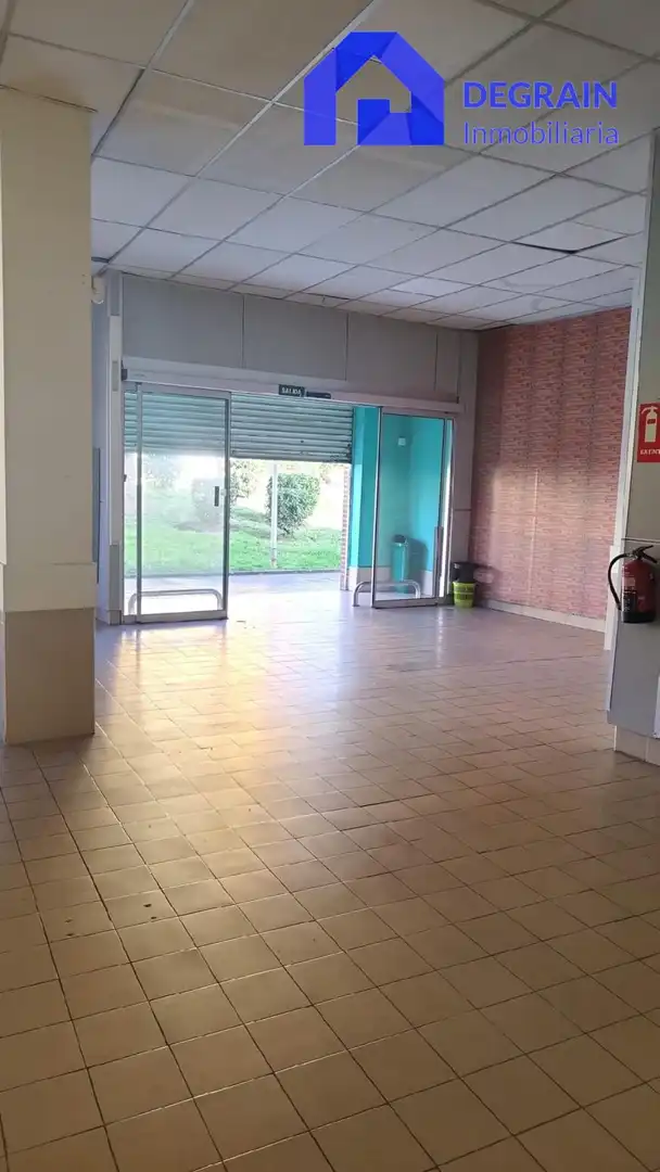 Local de alquiler en Oviedo 