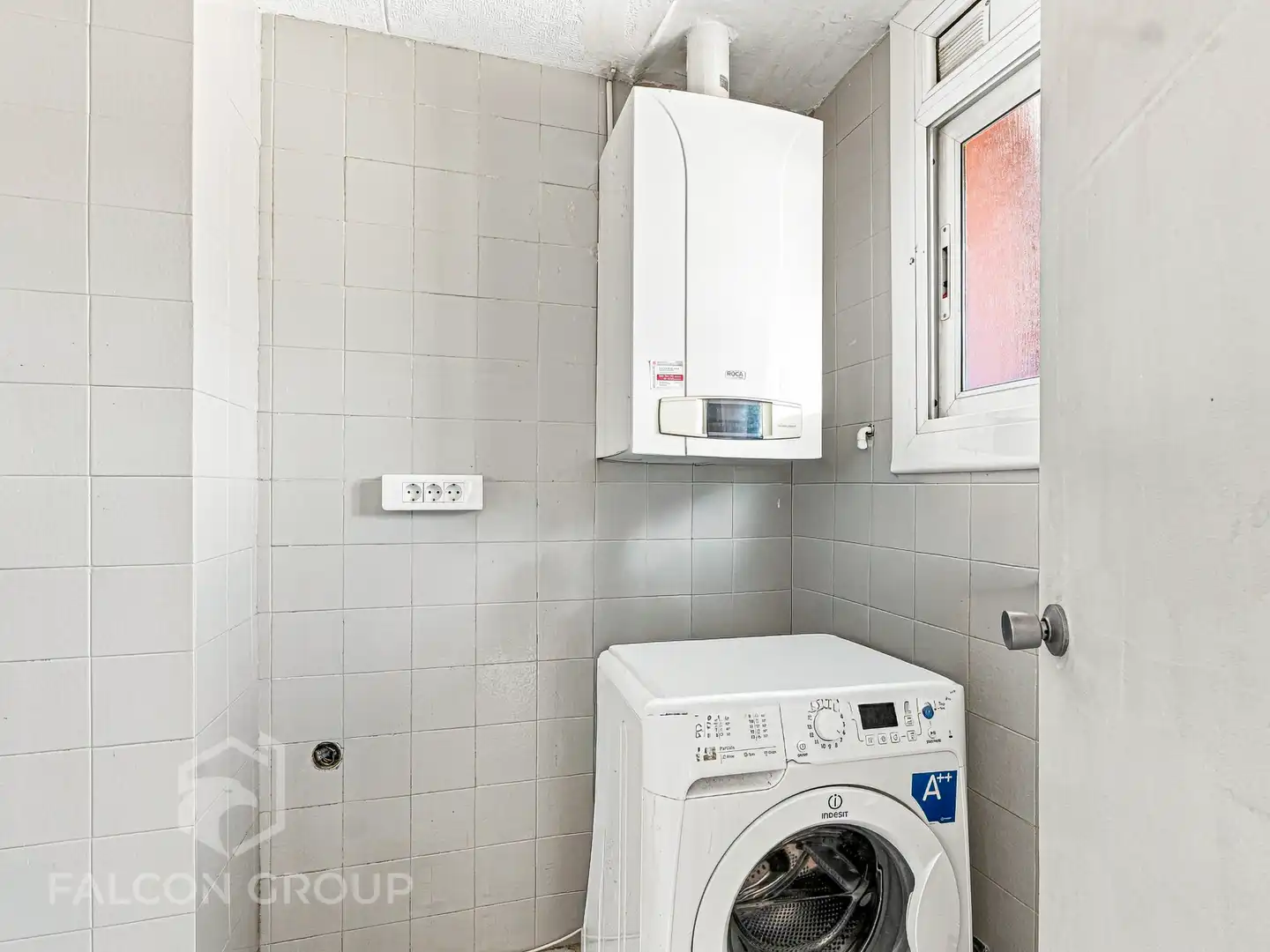 Baño de Dúplex en venta en Montmeló con Aire acondicionado, Calefacción y Terraza