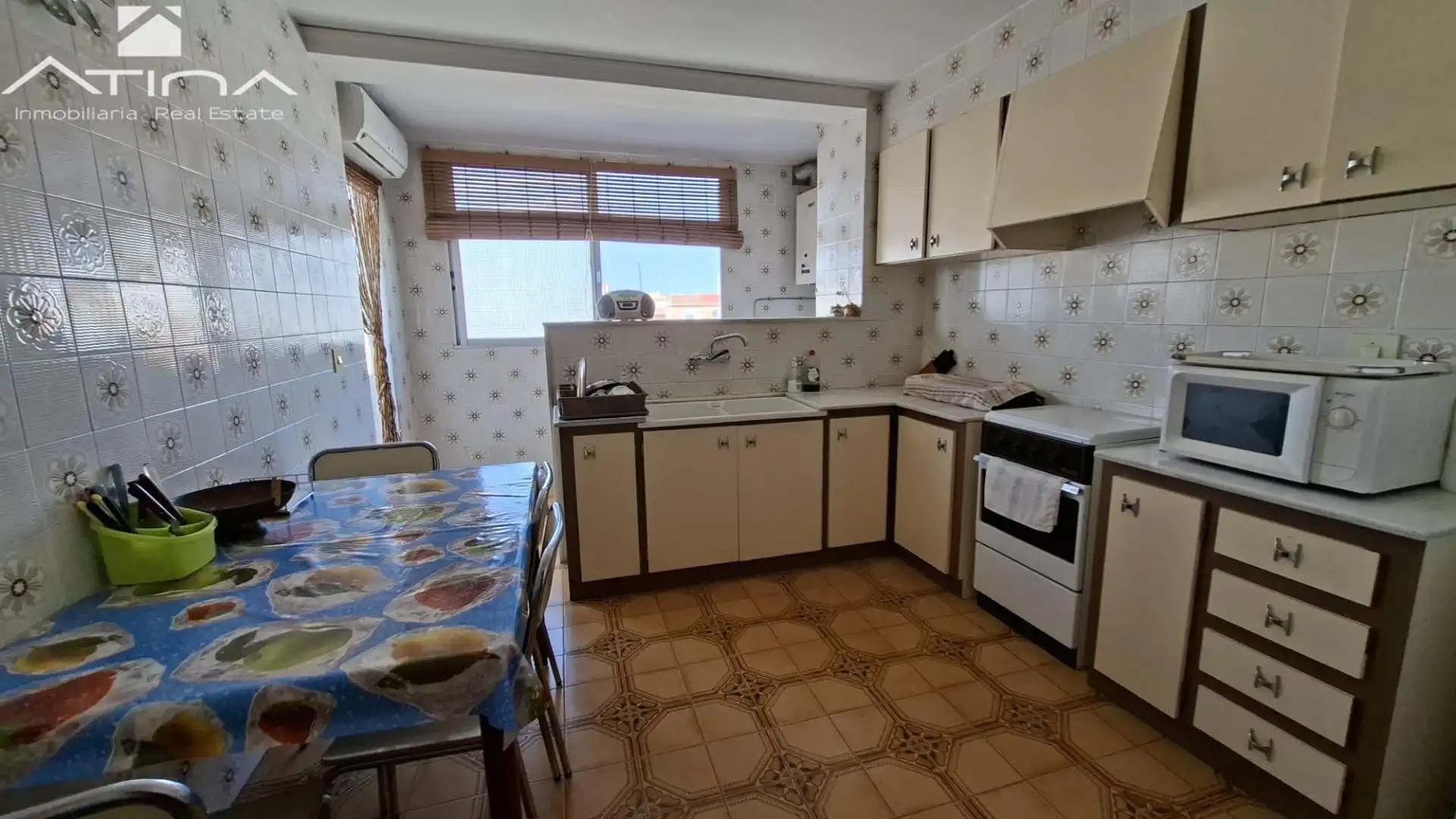 Kitchen of Flat for sale in Piles  with Air Conditioner and Balcony