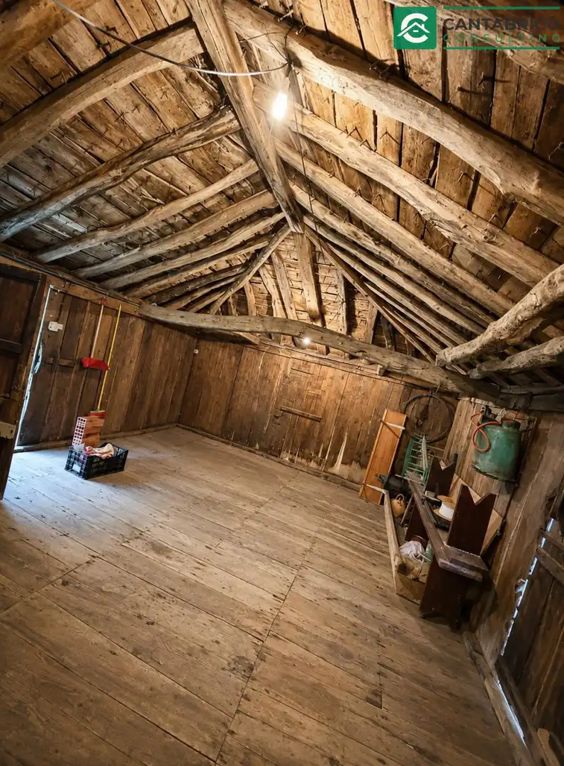 Haus oder Chalet zum Verkauf in Navia mit Heizung, Terrasse und Möbliert