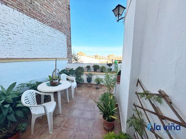 Casa amb balcó en venda a Casco Histórico