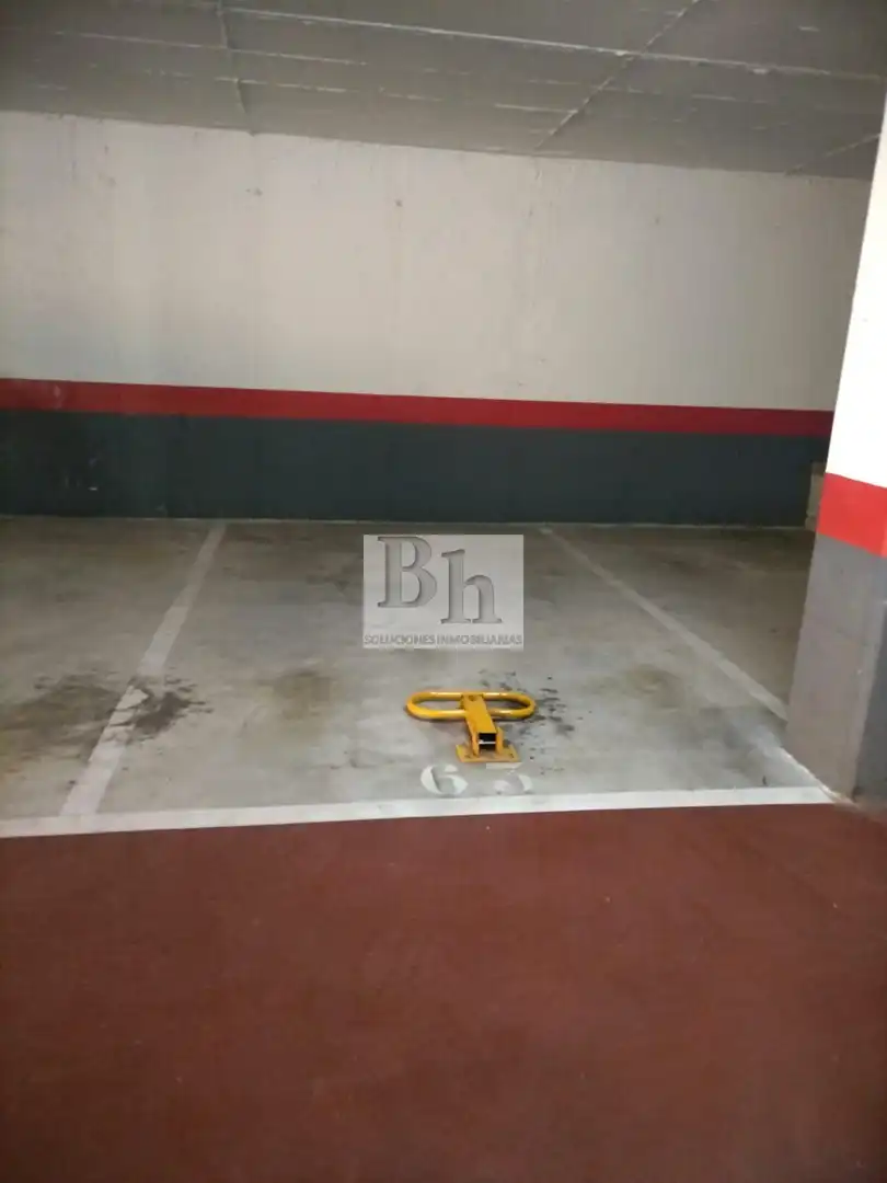 Parking de Garaje en venta en Málaga