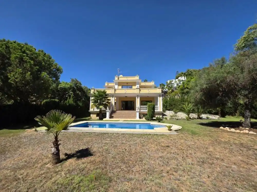 Jardí de Casa o xalet en venda en Marbella amb Aire condicionat, Jardí privat i Terrassa