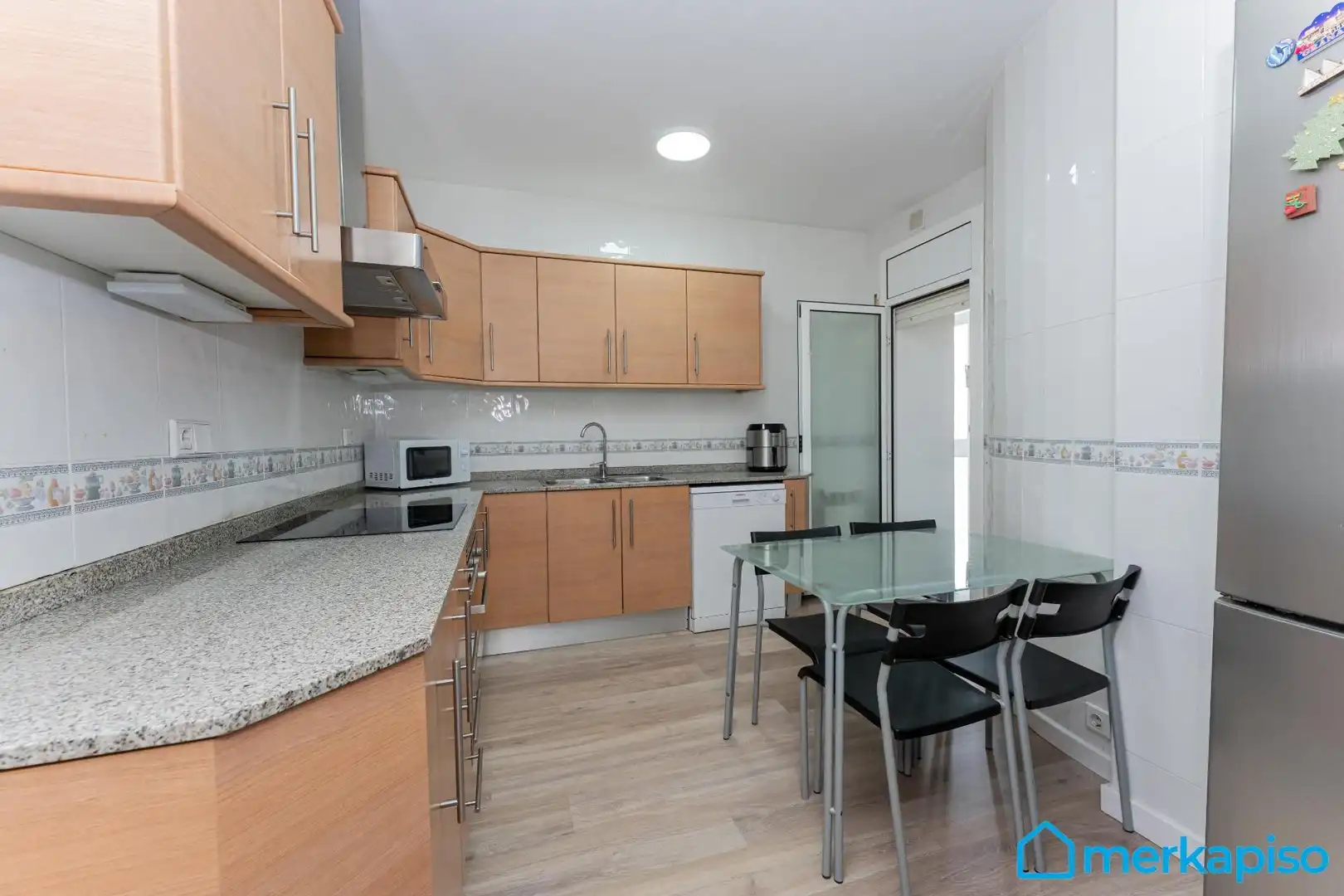 Cuina de Pis en venda en Viladecans amb Aire condicionat i Balcó