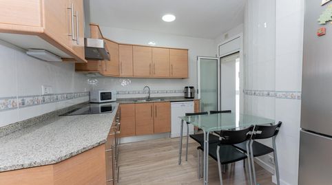 Foto 2 de Pis en venda a La Roureda, Viladecans