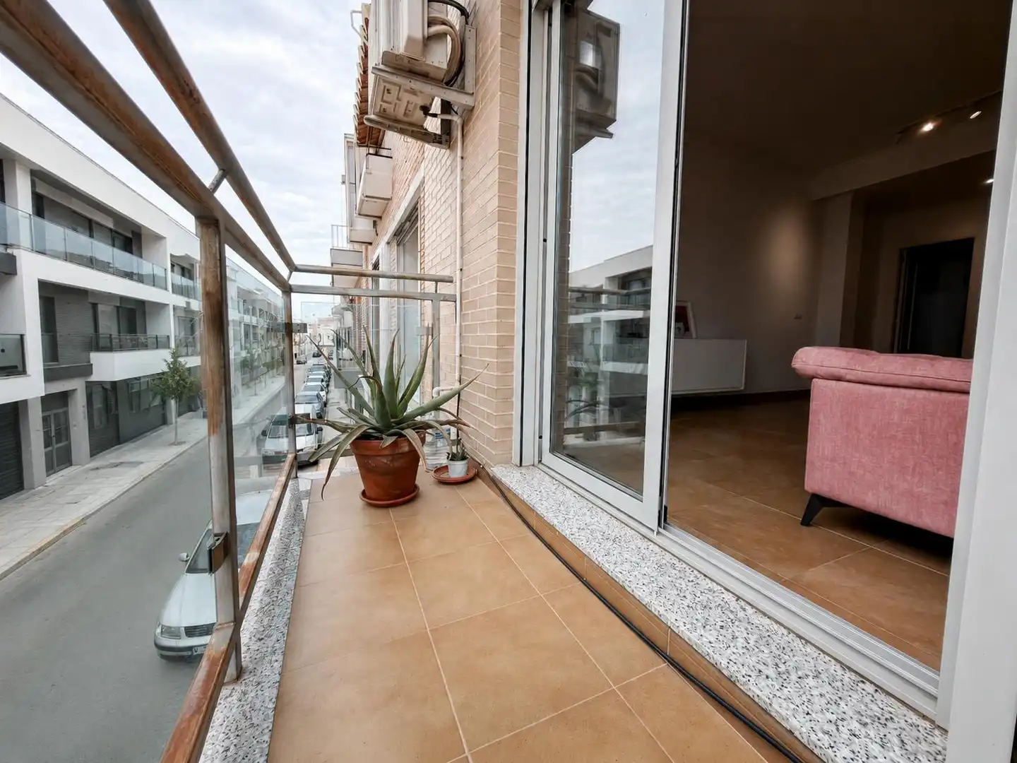 Terraza de Piso en venta en Rafelbuñol / Rafelbunyol con Aire acondicionado y Balcón