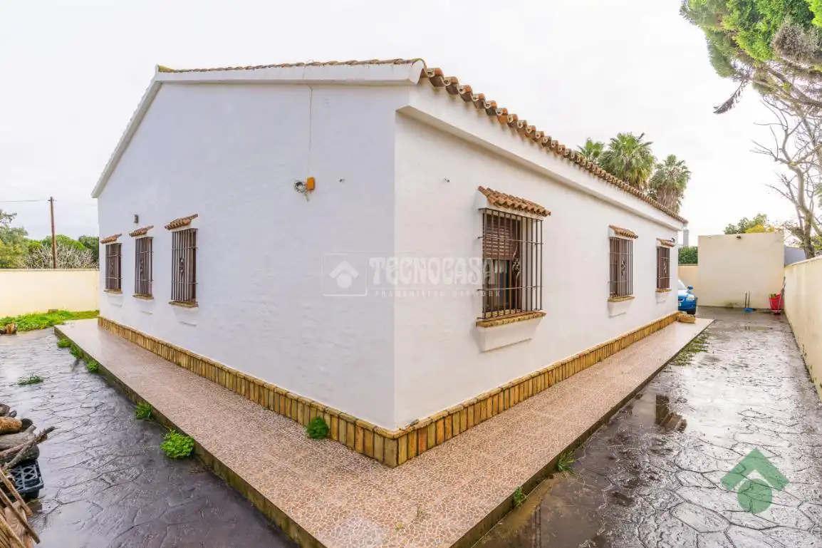 Außenansicht von Country house zum Verkauf in Conil de la Frontera mit Heizung, Privatgarten und Terrasse