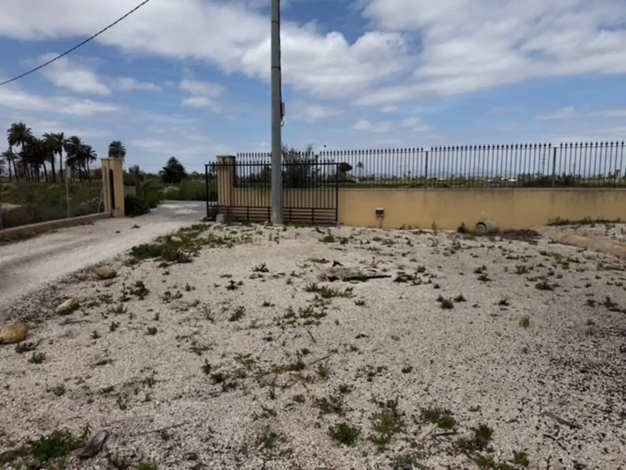 Casa adosada de alquiler en Elche / Elx con Jardín privado y Amueblado