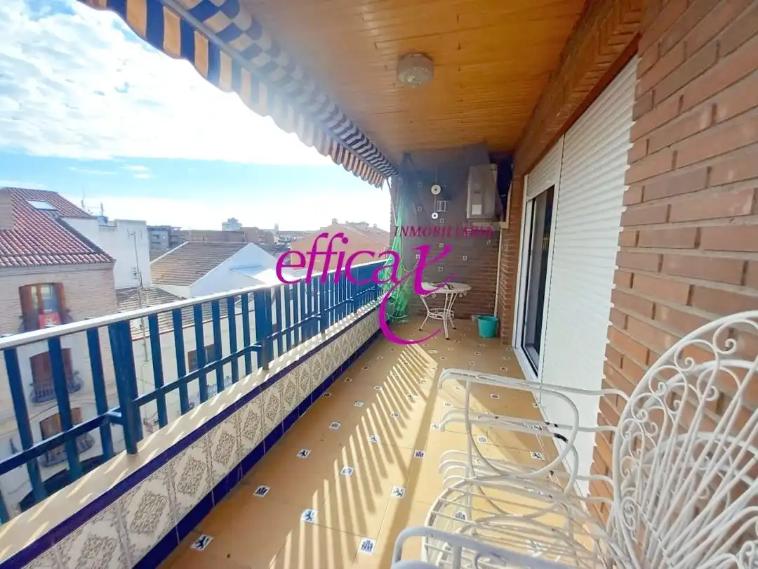 Habitación de Piso en venta en Torrijos con Calefacción