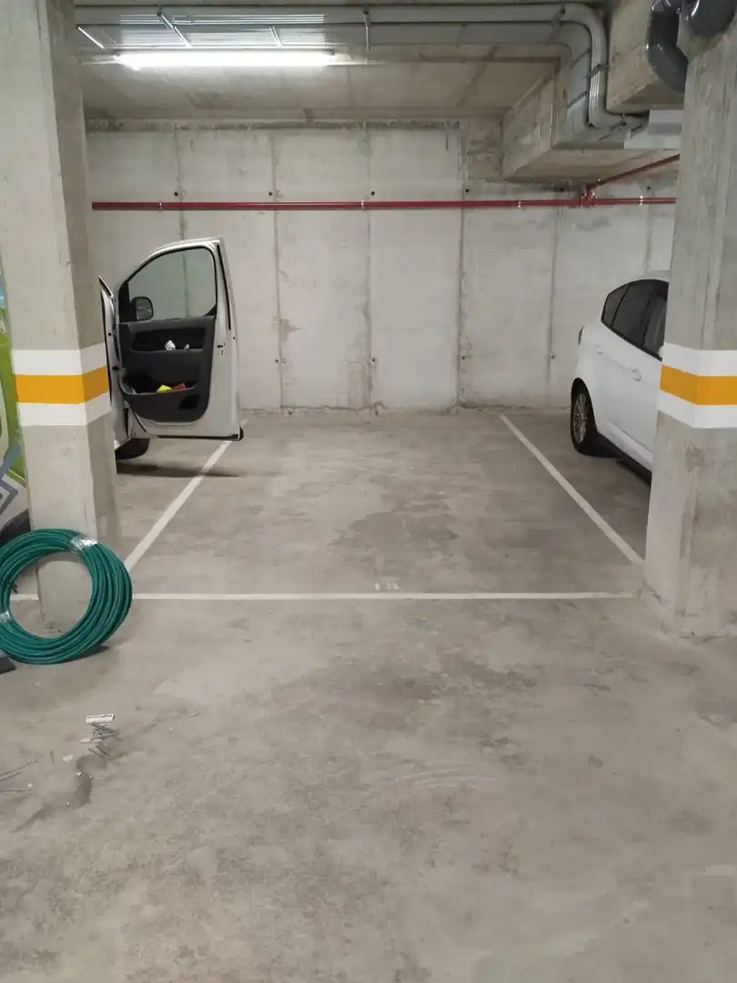 Parking de Garaje de alquiler en Tiana