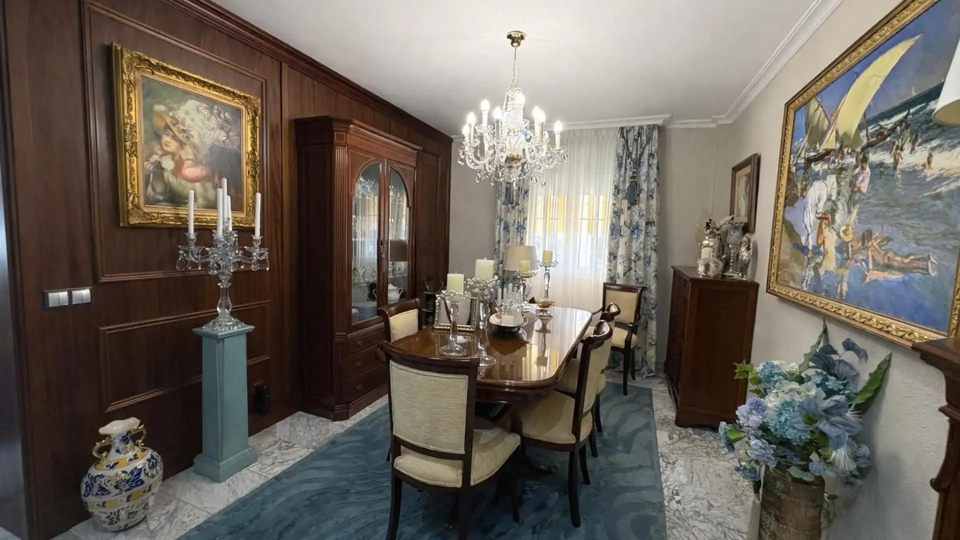 Menjador de Pis en venda en Algeciras amb Aire condicionat, Jardí privat i Parquet